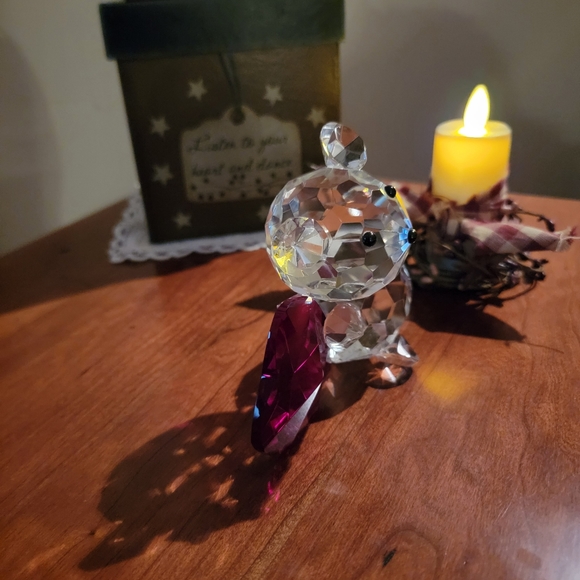 CRYSTAL WORLD ♥️ Vintage Heavy Crystal Teddy Bear Holding | Leaning on Red Heart - Picture 13 of 17